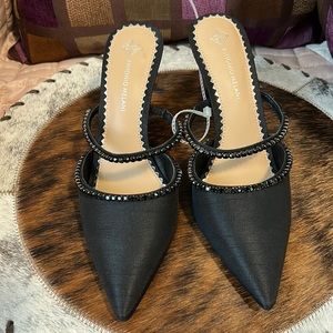 Antonio Melani size 7.5 mules